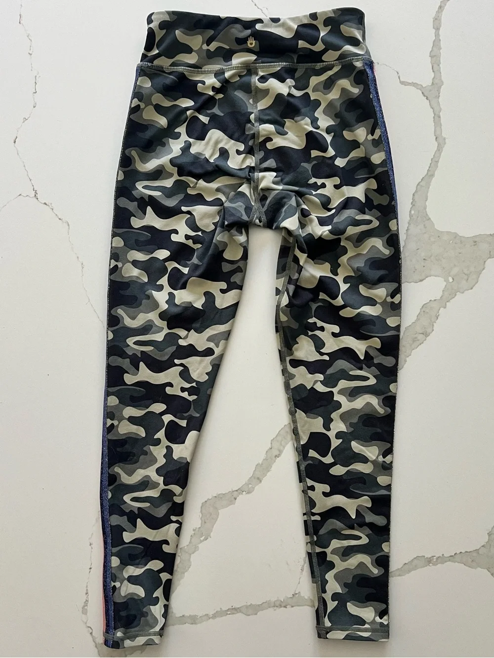 🧘🏻‍♀️ Spiritual Gangster Girls Size 10 Camo Metallic Stripe Leggings
